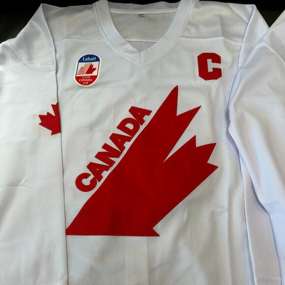 1990's CANADA CUP WAYNE GRETZKY Hockey JERSEY Men's M,L,XL,2X,3X New never worn - Picture 2 of 8